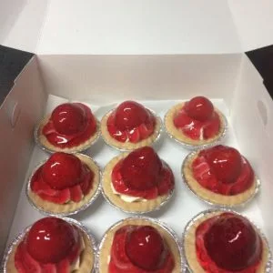 Mini Strawberry tart box